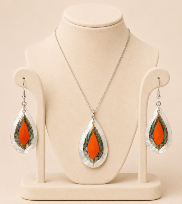 file_000000002568720699de8dd433aa75d3 Abalone Jewelry Set | Noor Drop