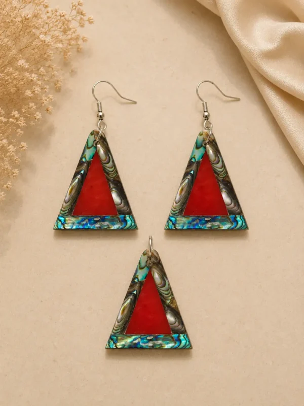 file_0000000025e471fa83fc2a4aaa99f7a5 Noor Pyramid Abalone Jewelry Set with Carnelian by Pietra Noor