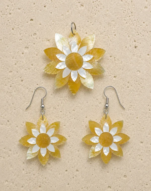 Taj Lotus Golden Mother of Pearl Jewelry Set by Pietra Noor