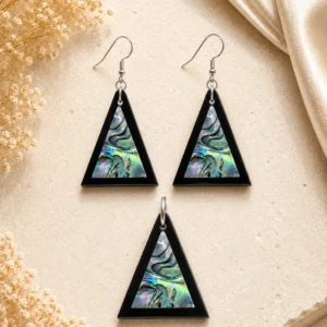 Noor Pyramid Abalone Jewelry Set with Black Onyx by Pietra Noor