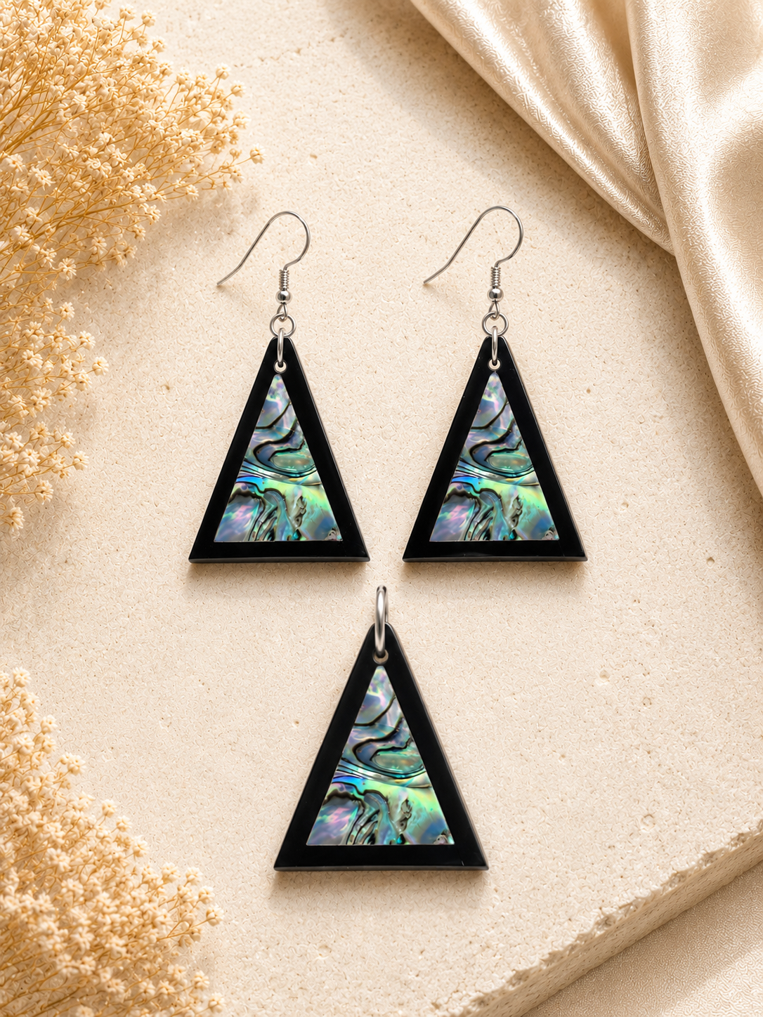 Noor Pyramid – Black Onyx & Paua Shell Jewelry Set